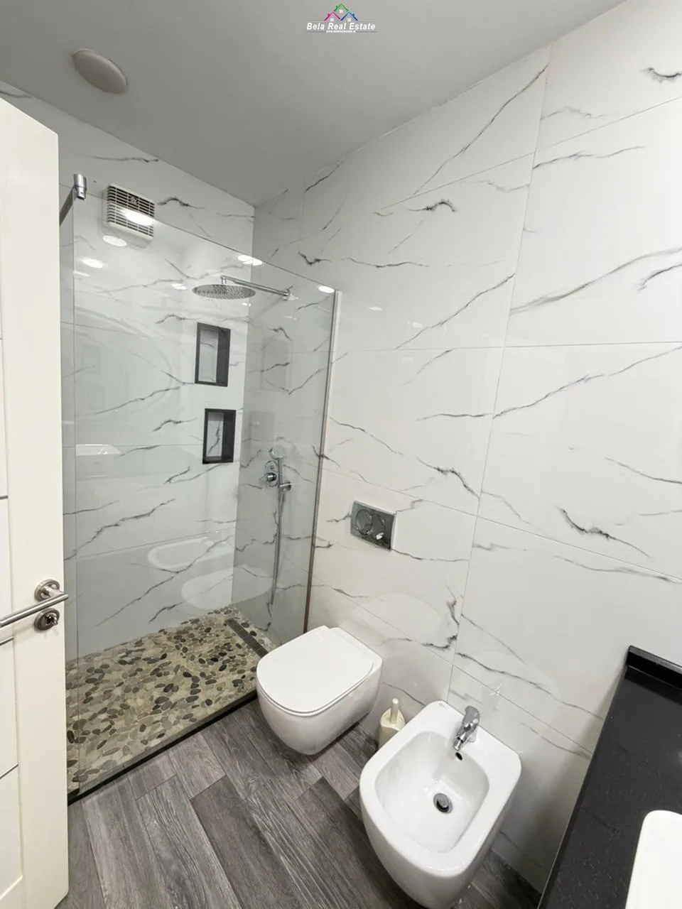 Apartament Me Qera 3+1 Tek Kompleksi Delijorgji (ID B230209) Tirane
