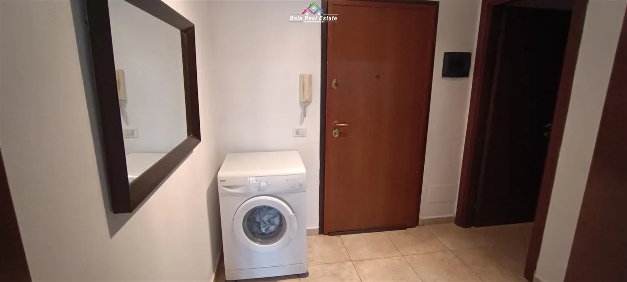 Apartament Me Qera 1+1 Prane Mozaikut te Tiranes (ID B210773) Tirane