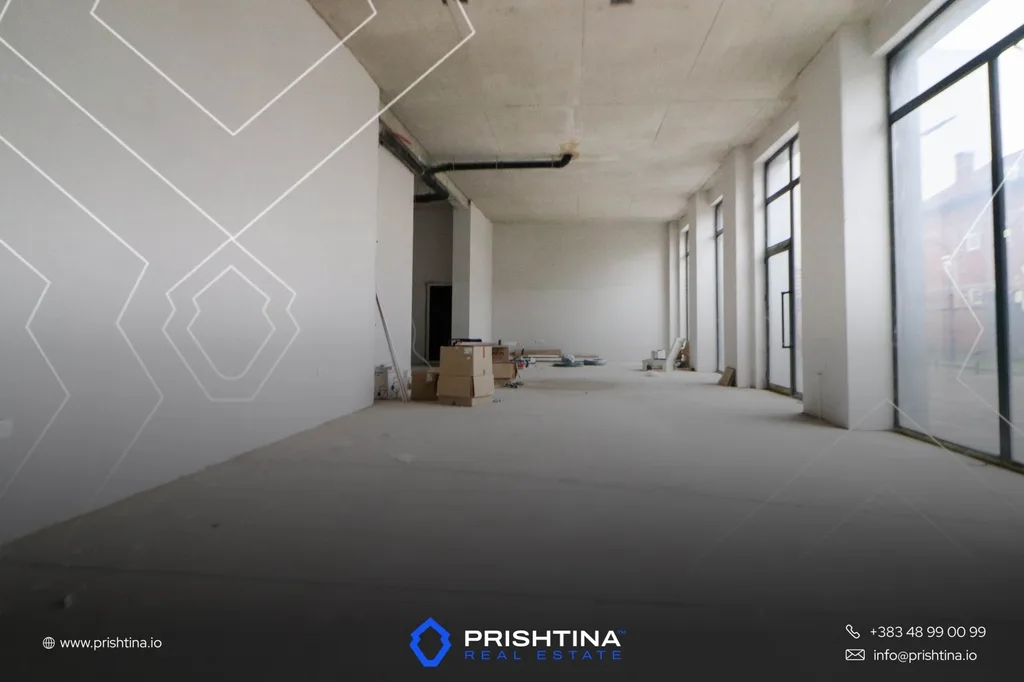 Lokal ne #shitje 235m2 ne Tophane