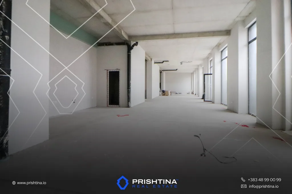 Lokal ne #shitje 235m2 ne Tophane
