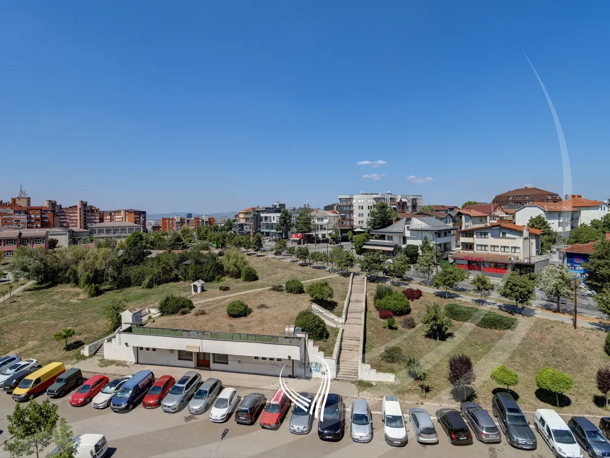 Banesë me 2 dhoma gjumi me qira në lagjen Bregu i Diellit