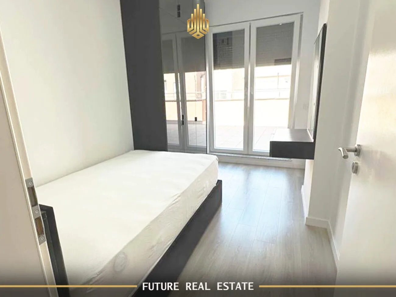 Penthouse në SHITJE – 3 dhoma gjumi – Fushë Kosovë
