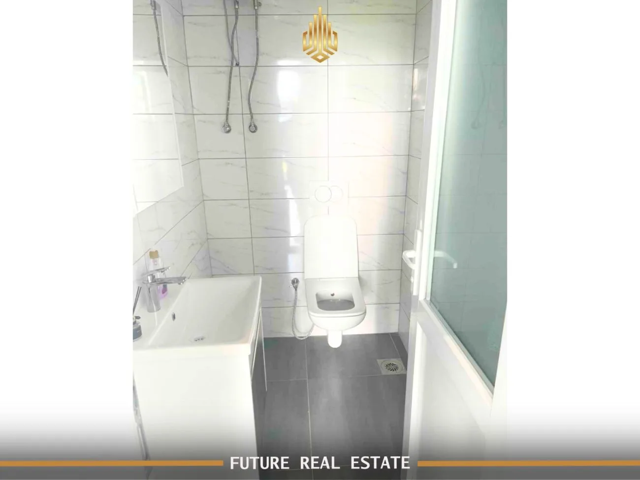 Lokal me QIRA – 20 m2 – Prishtinë – Tophane