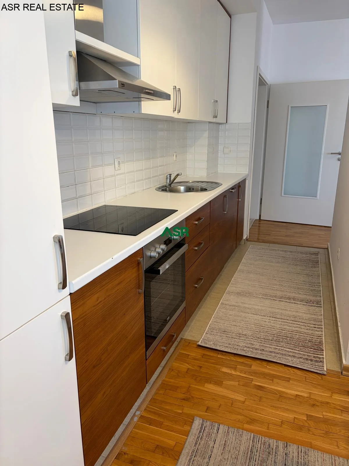 #ID:4441Banesë 120m2 me #qira në Aktash