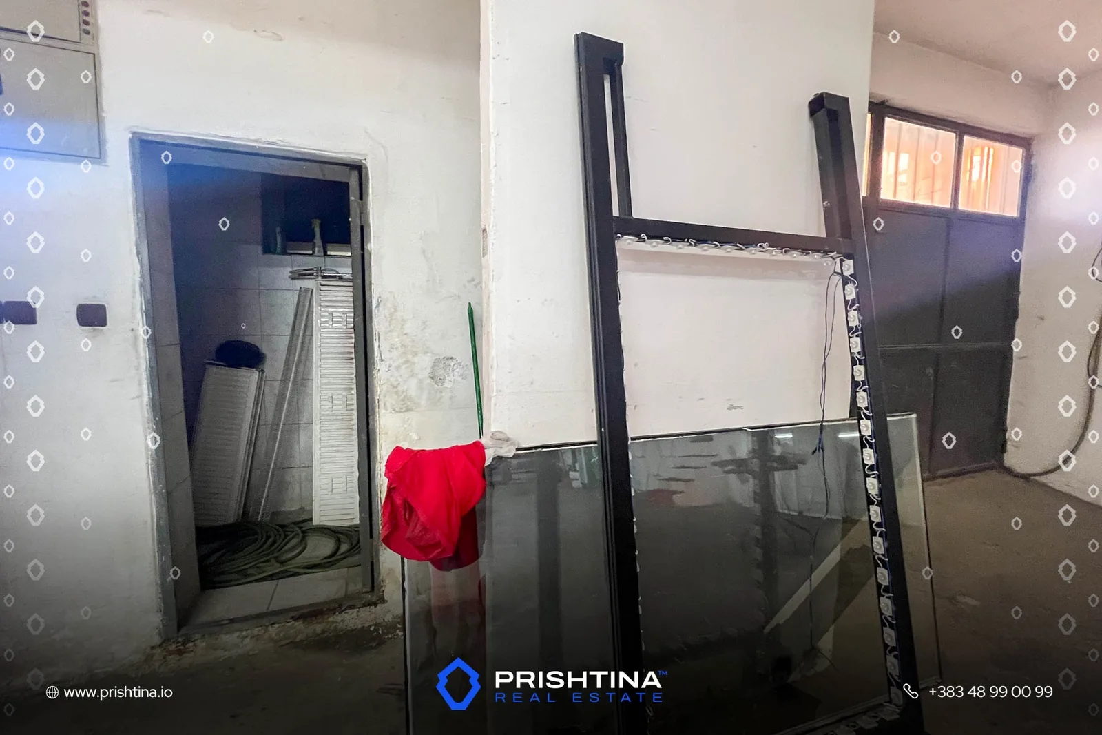 Depo me qira 200m² në Aktash