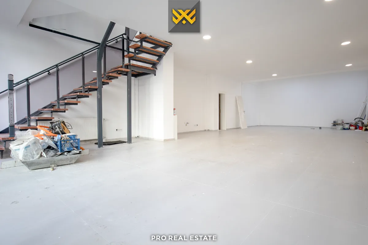Lokal 180m² me #QIRA te Rruga C.