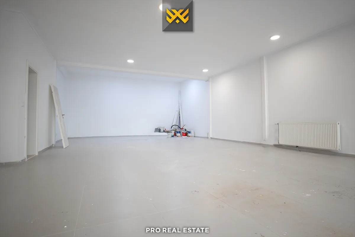 Lokal 180m² me #QIRA te Rruga C.