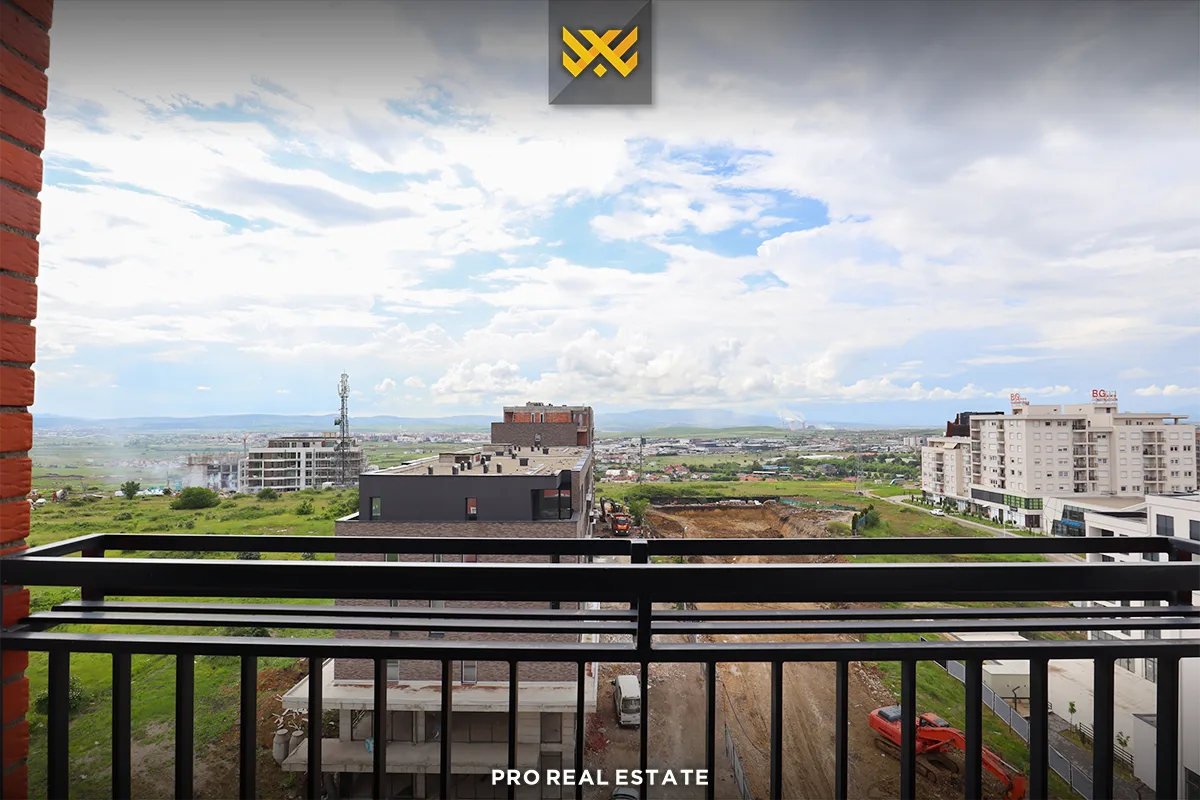 Banesë / Zyrë 299m² me #QIRA në Veternik