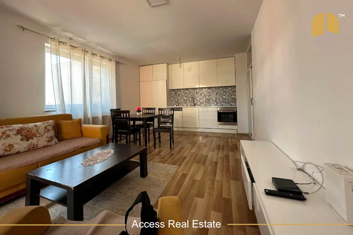 Banesë në SHITJE me FLETË POSEDUESE – 2 dhoma gjumi – Fushë Kosovë / Britania Homes