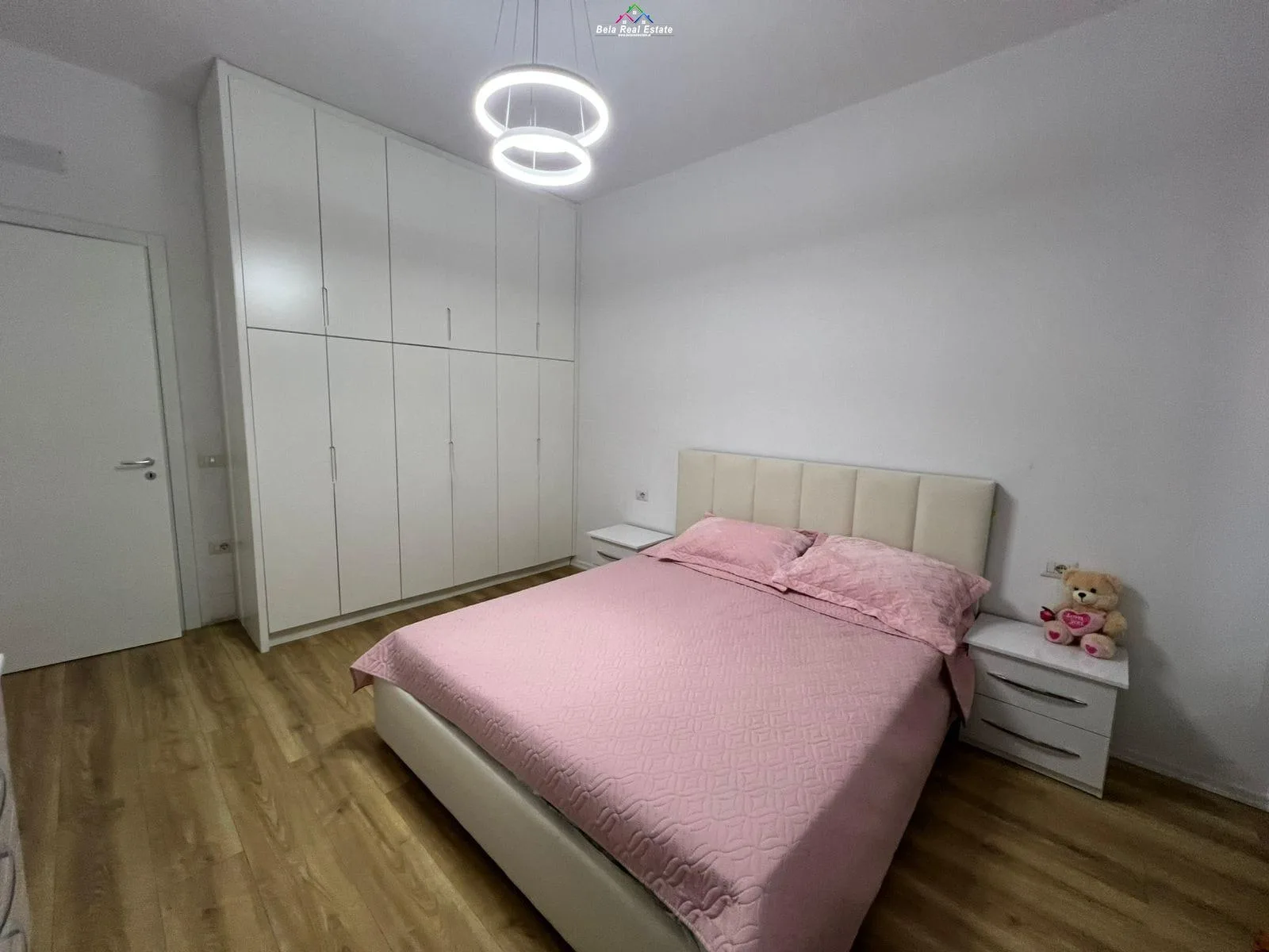 Apartament Me Qera 1+1 Tek Fusha e Aviacionit (ID B2101414) Tirane