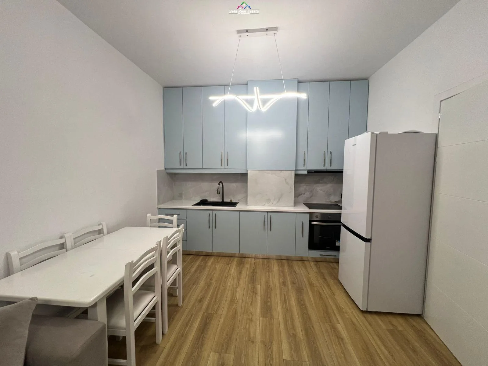 Apartament Me Qera 1+1 Tek Fusha e Aviacionit (ID B2101414) Tirane