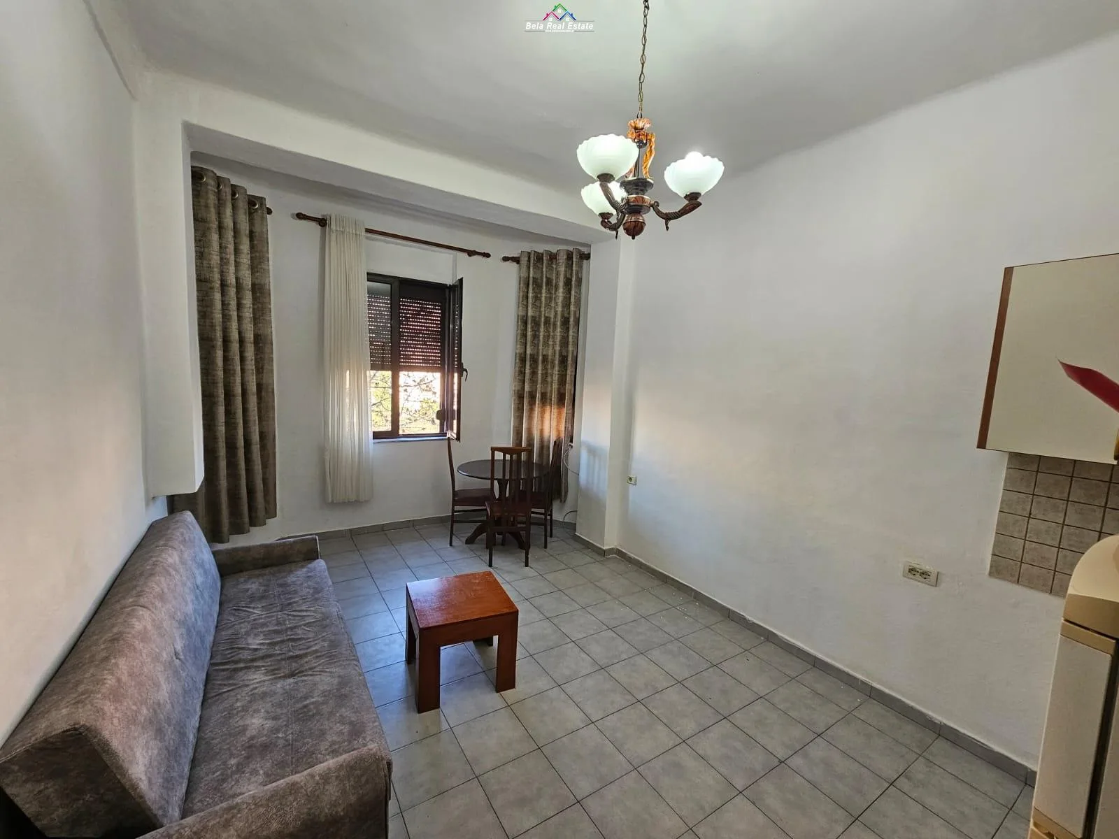 Apartament/Zyre Me Qera 1+1 Ne Bllok (ID B211411) Tirane