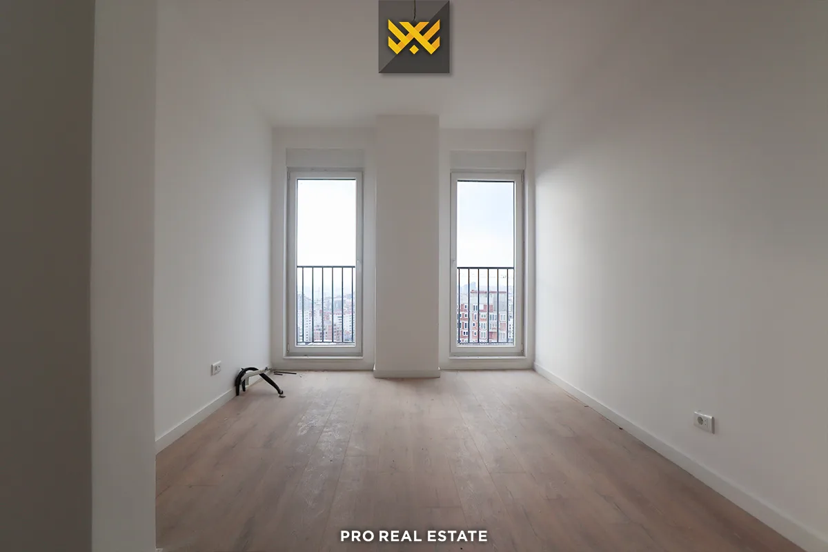 Banesë Penthouse 127m² + 43m² Neto për #SHITJE në Lagjen Kodrina