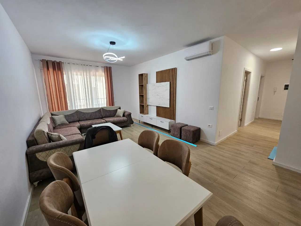 Apartament me qera 2+1+2 ne Don Bosko (ID B2201312) Tirane.