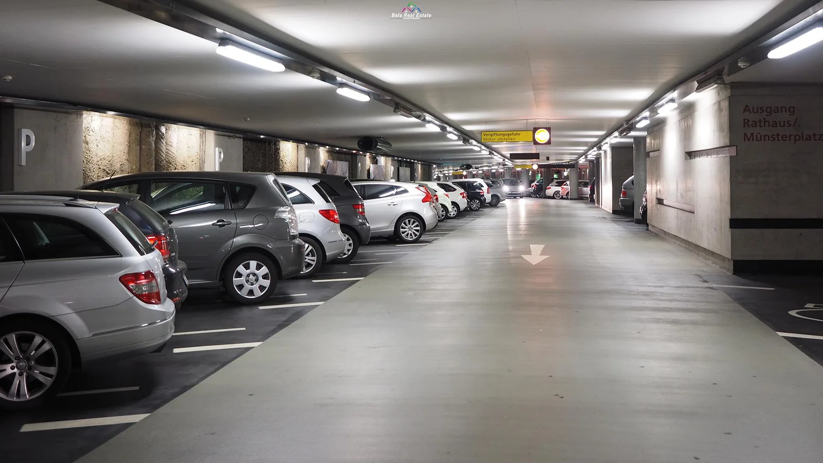 Magazine/Parkim ne Shitje prane Spitalit Amerikan 3 (ID BSHM9) Tirane