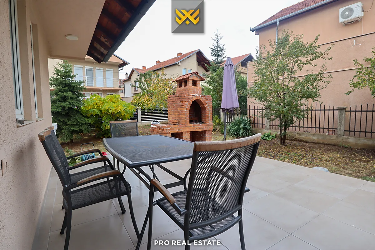 Shtëpi 200m² me #QIRA në Veternik