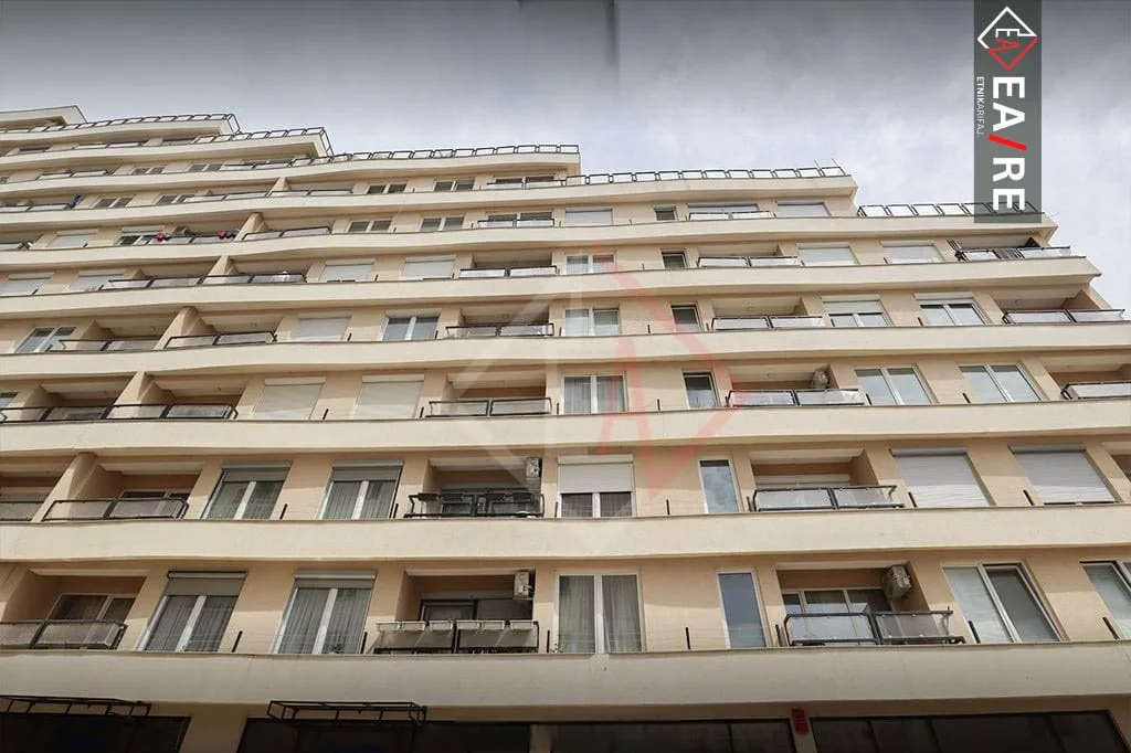 PENT-HOUSE ME QIRA NË RRUGËN C!