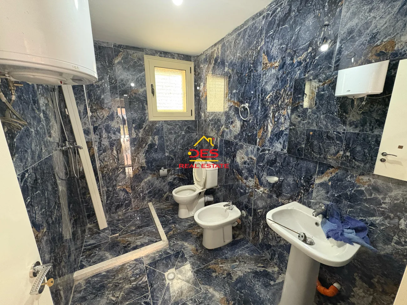 Jepet me qira kati i parë i një vile te fusha e druve,vlorë