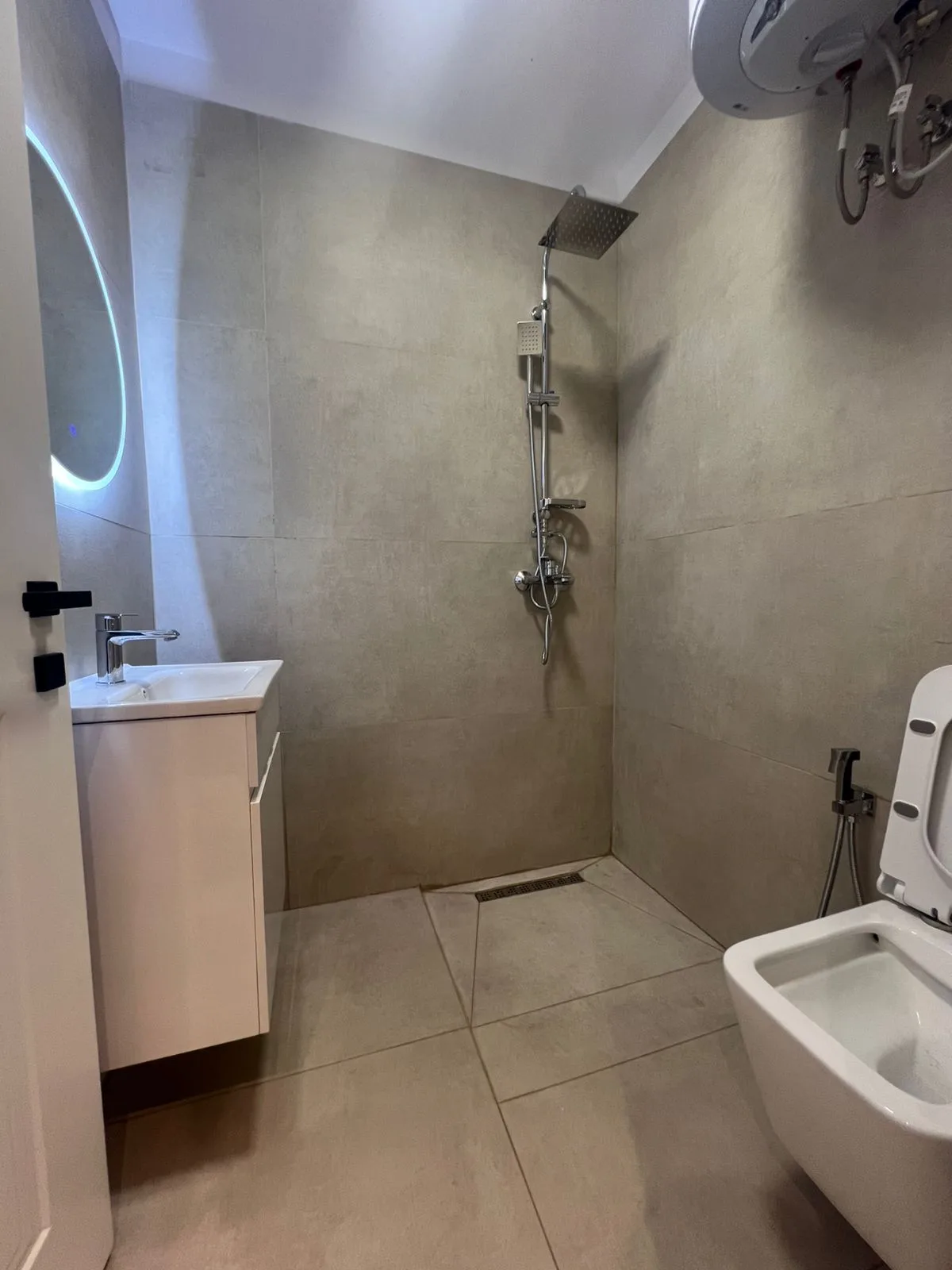 Apartament Ne Shitje 1+1 tek 21 Dhjetori (ID B111129) Tirane.