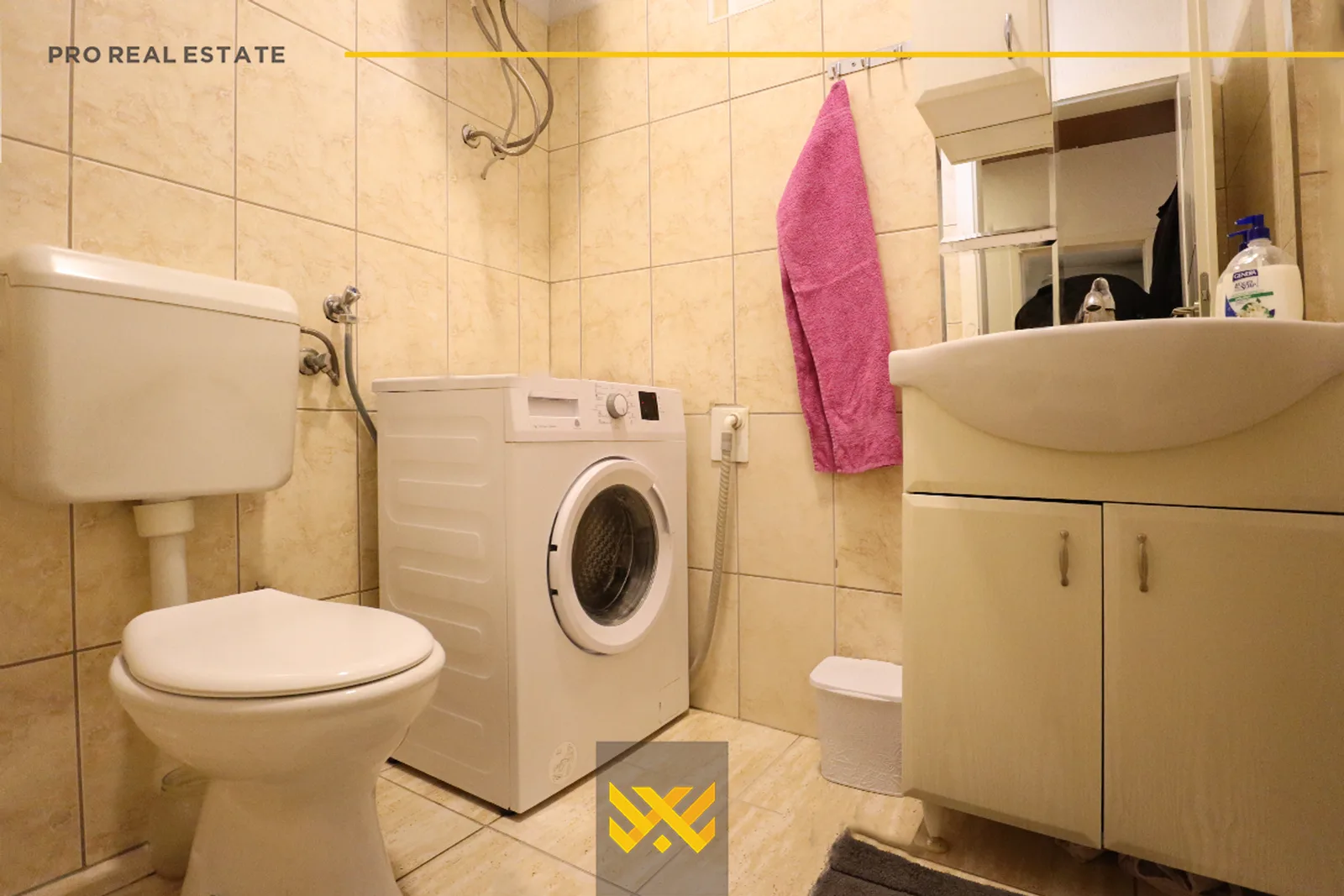 Banesë 176m² në #SHITJE në Aktash.