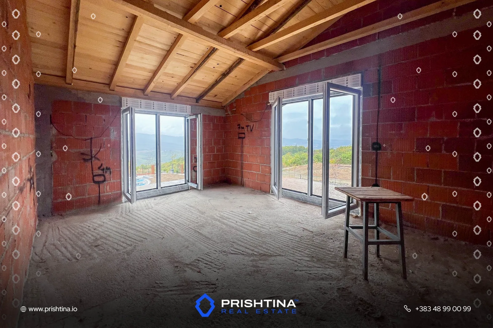 Shtëpi në shitje 200m² + 8 ari oborr në Butovc
