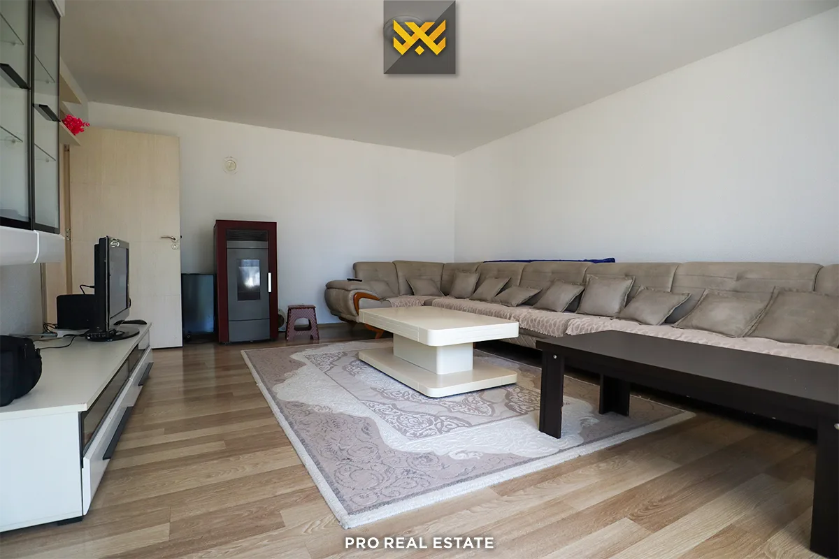 Shtëpi 216m² për #SHITJE te Kodra e Trimave