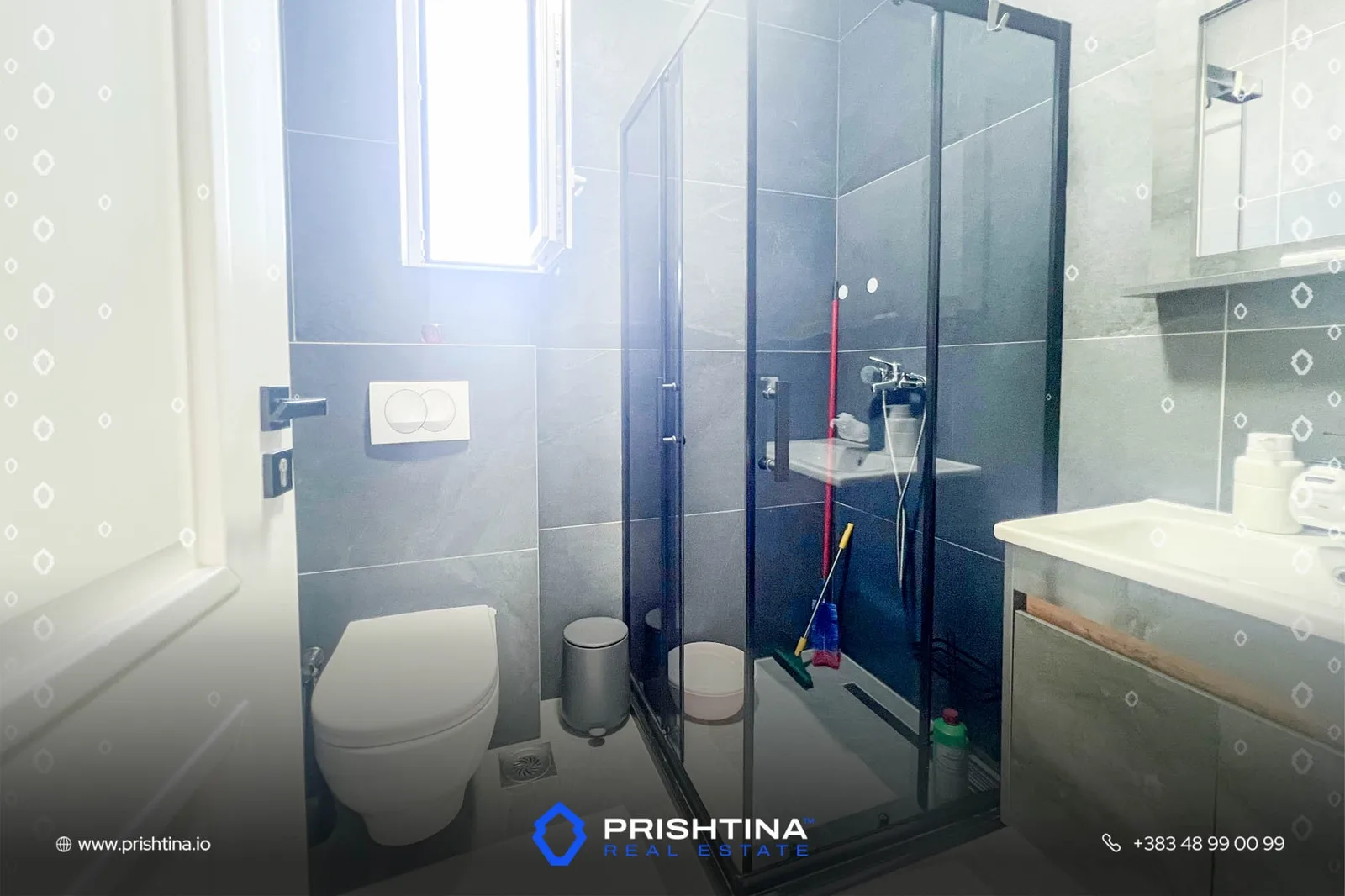 Banesë me qira 120m² + 40m² tarracë në Arbëri