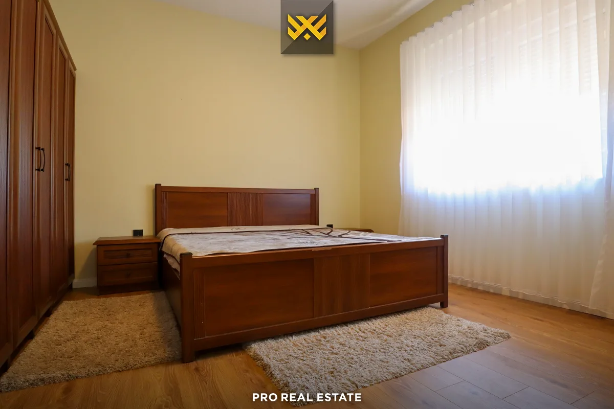 Shtëpi 100m² me #QIRA në Tokbashqe