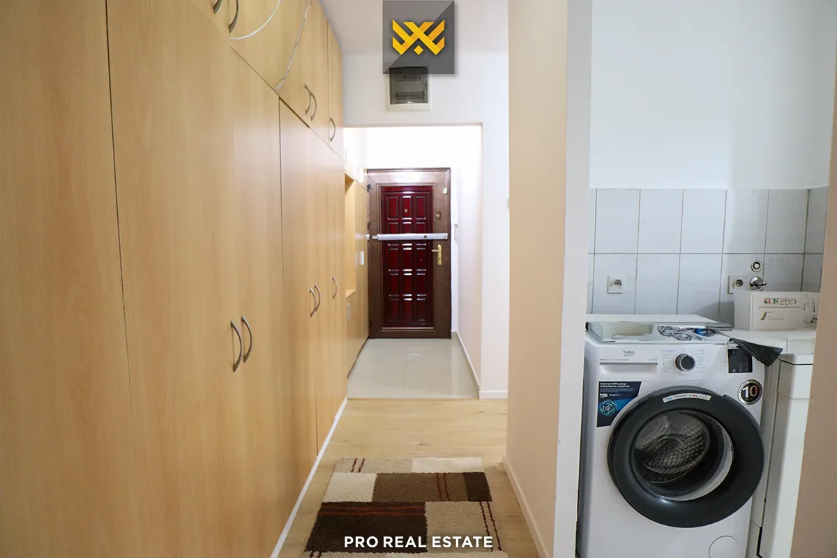 Banesë / Zyrë 68m² me #QIRA në Dardani