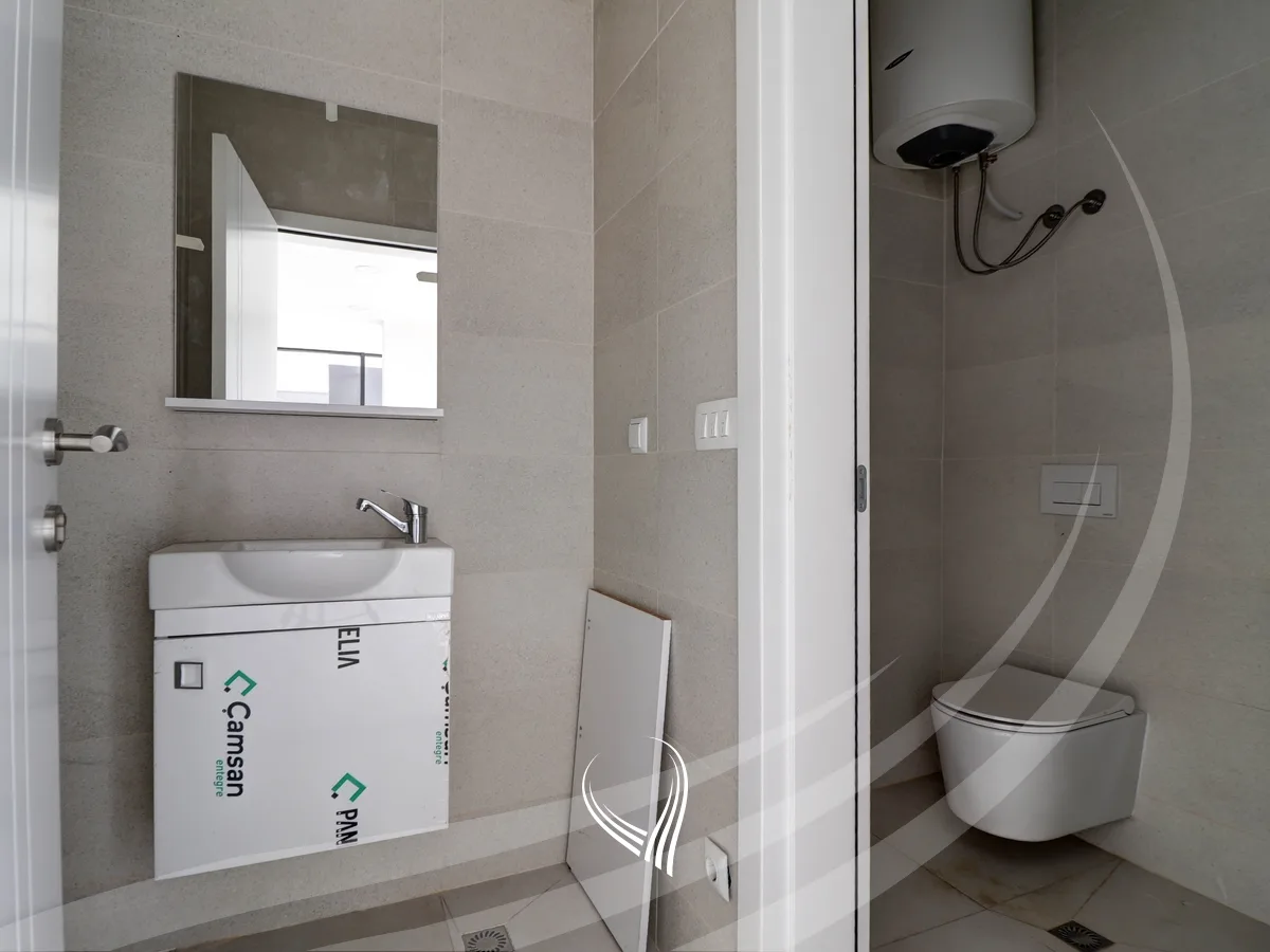 Lokal 120m2 me qira në lagjen Mati 1 – Art Construction
