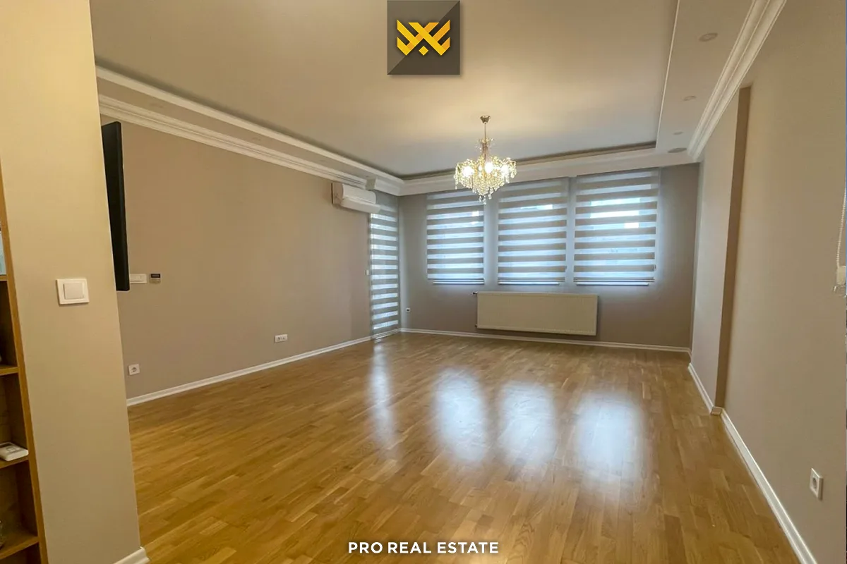 Banesë 86.6m² për #SHITJE te Rruga C