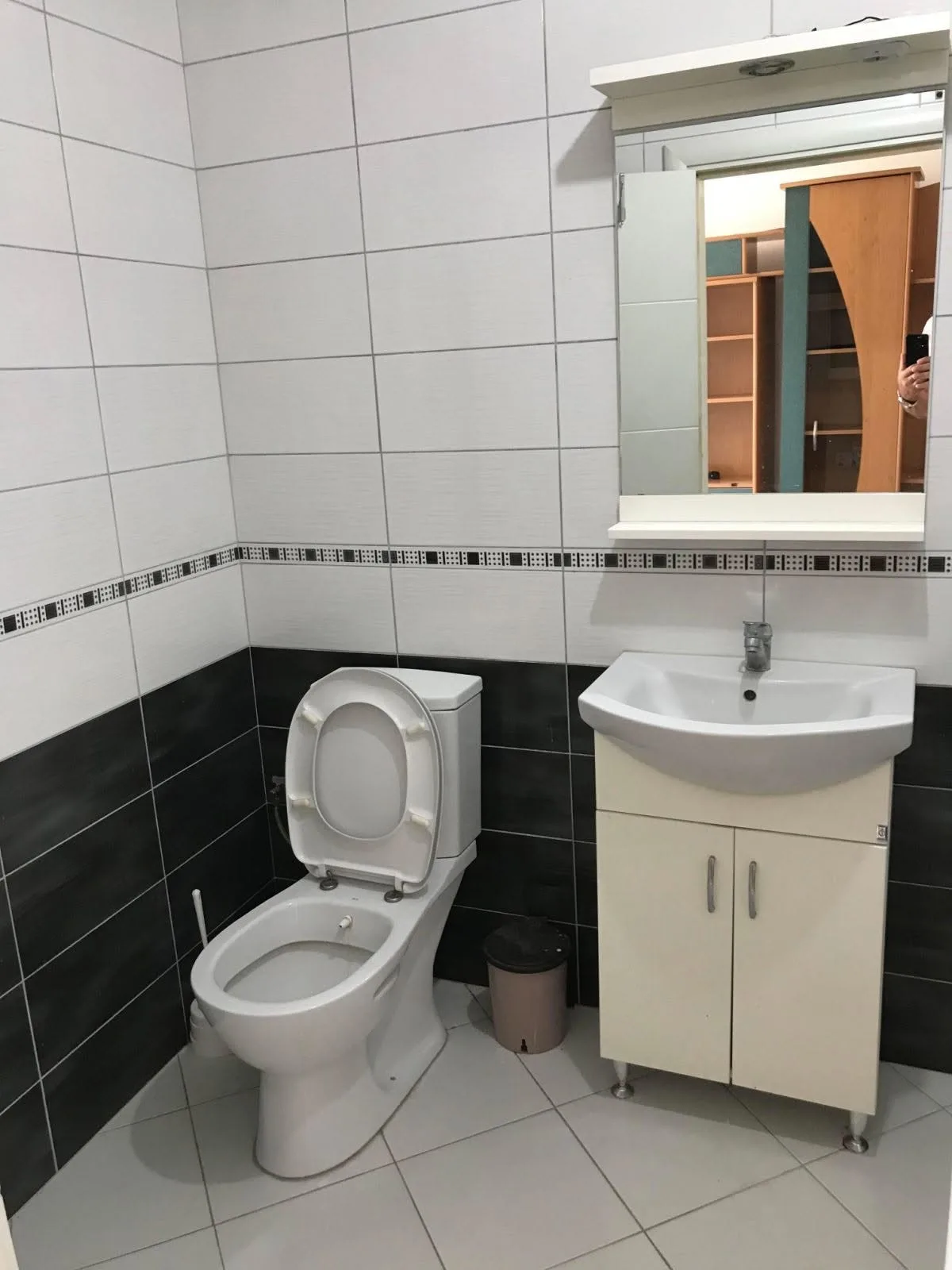 Banesë (Gasonjere) në Shitje në Lagjen e Muhaxherëve