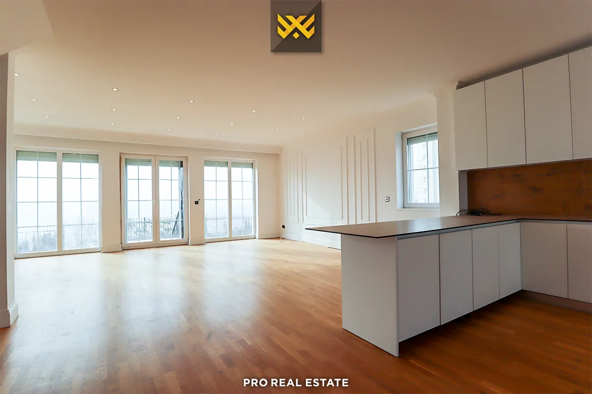 Dy shtëpi 268m² + 268m² për #SHITJE në Lagjen Chelsea Point