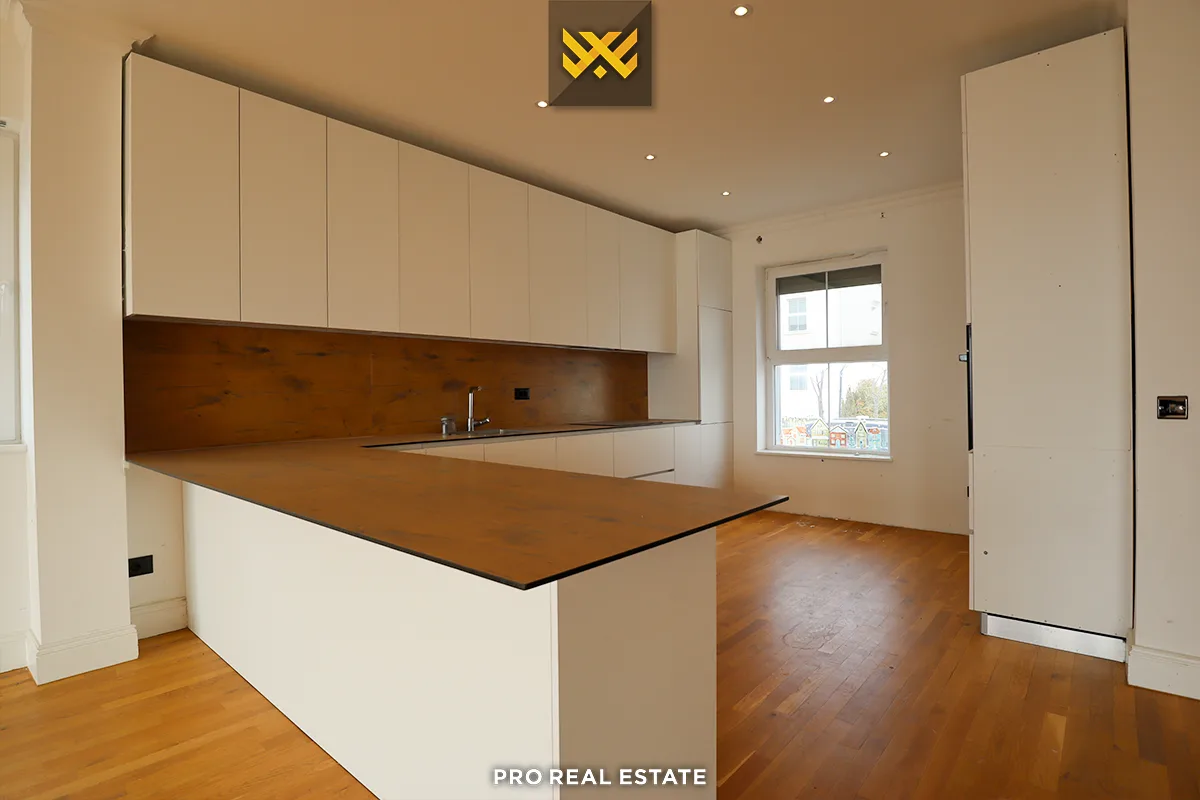 Dy shtëpi 268m² + 268m² për #SHITJE në Lagjen Chelsea Point