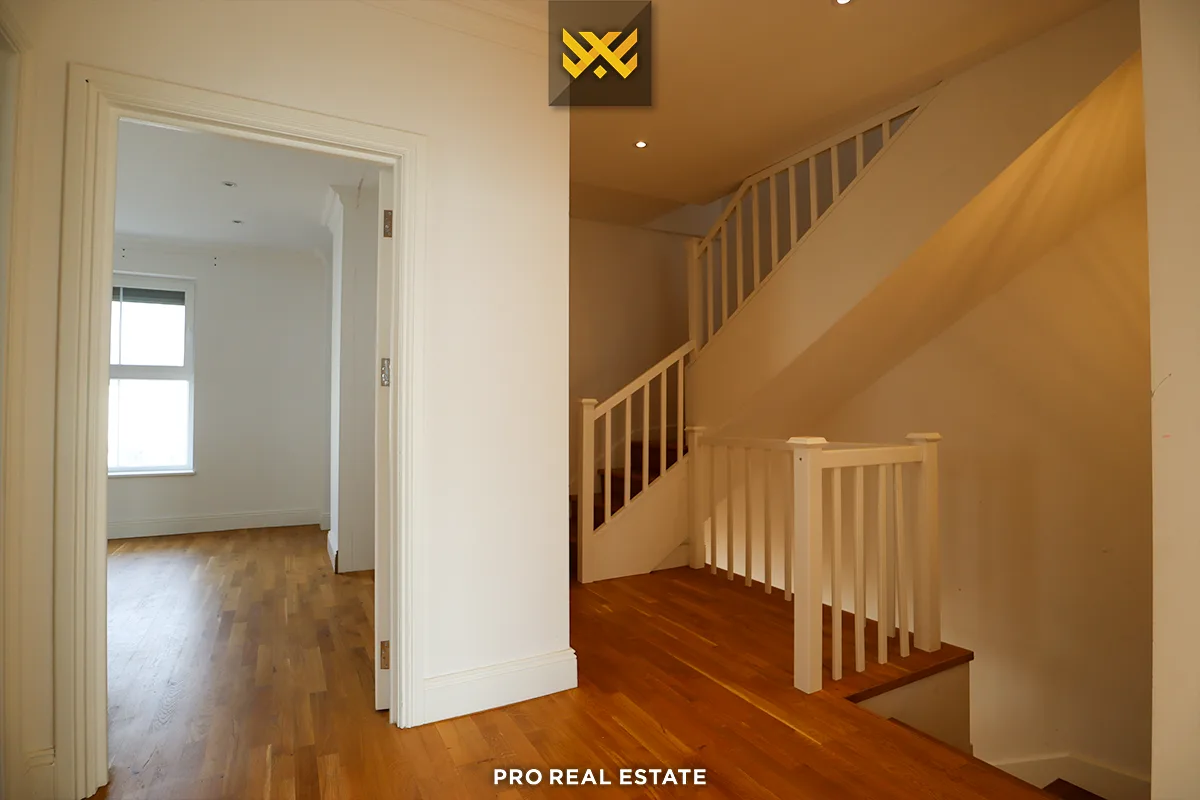 Dy shtëpi 268m² + 268m² për #SHITJE në Lagjen Chelsea Point