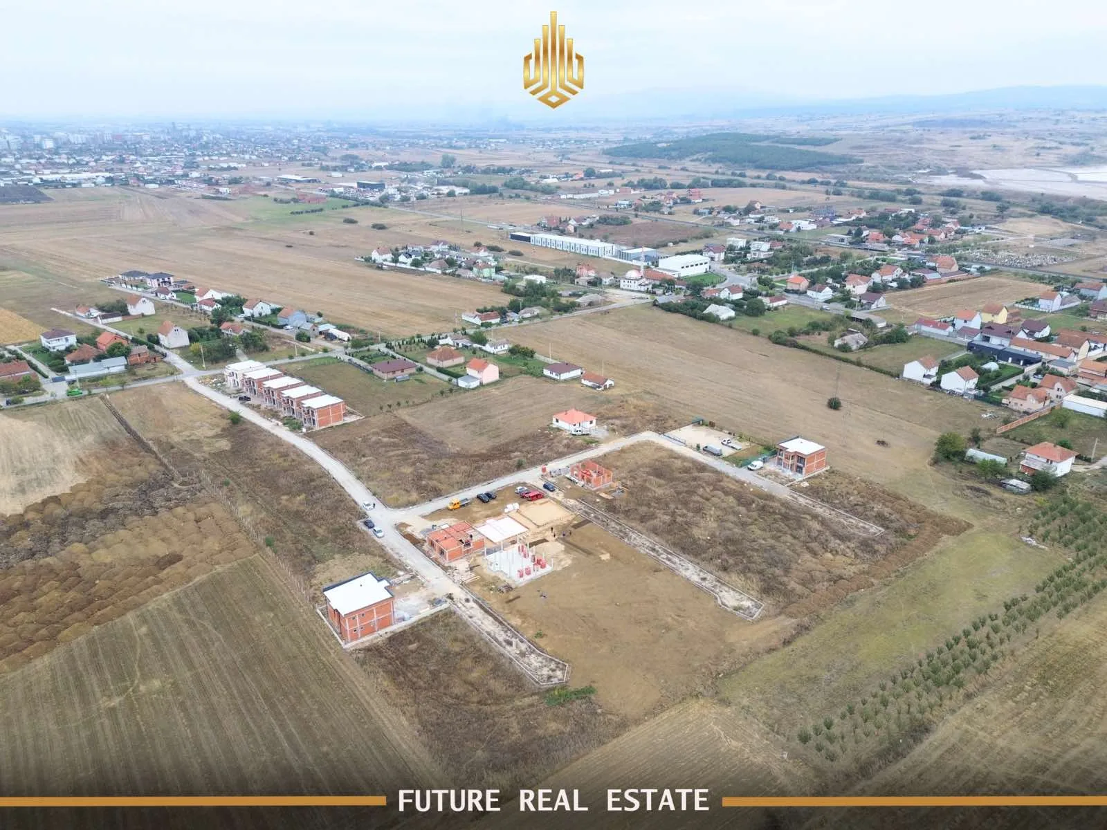 OFERTË EKSKLUZIVE – Shtëpi në SHITJE – 3 dhoma gjumi – Obiliq – Kryshec – Rruga Ali Maloku.