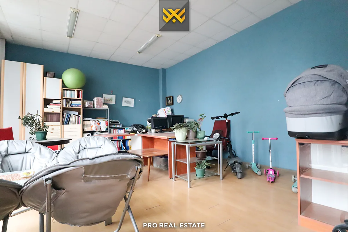 Lokal 464m² me #QIRA në Fushë Kosovë