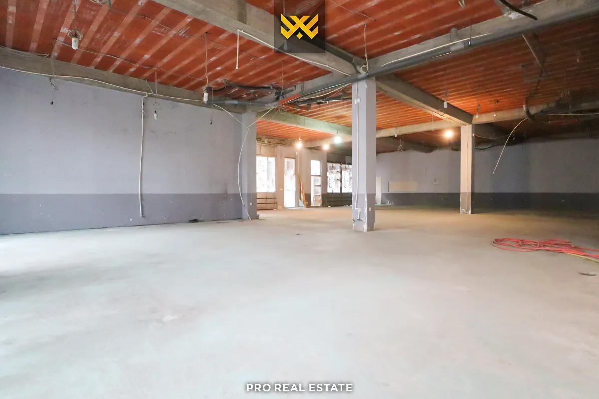 Lokal 464m² me #QIRA në Fushë Kosovë