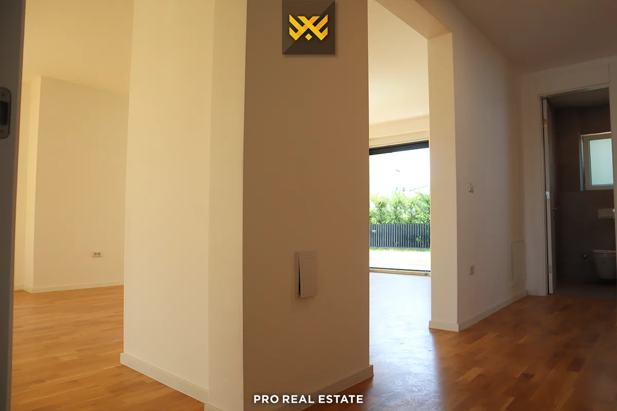 Shtëpi 243m² +108m² për #SHITJE në Lagjen Priam Village