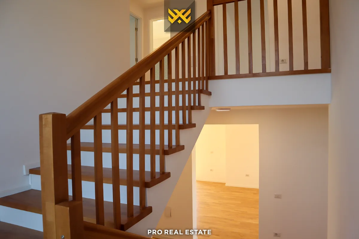 Shtëpi 243m² +108m² për #SHITJE në Lagjen Priam Village