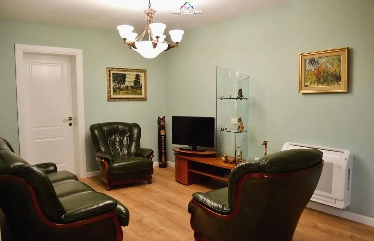 Apartament Me Qera 2+1 Tek Rruga e Durresit (ID B221392) Tirane