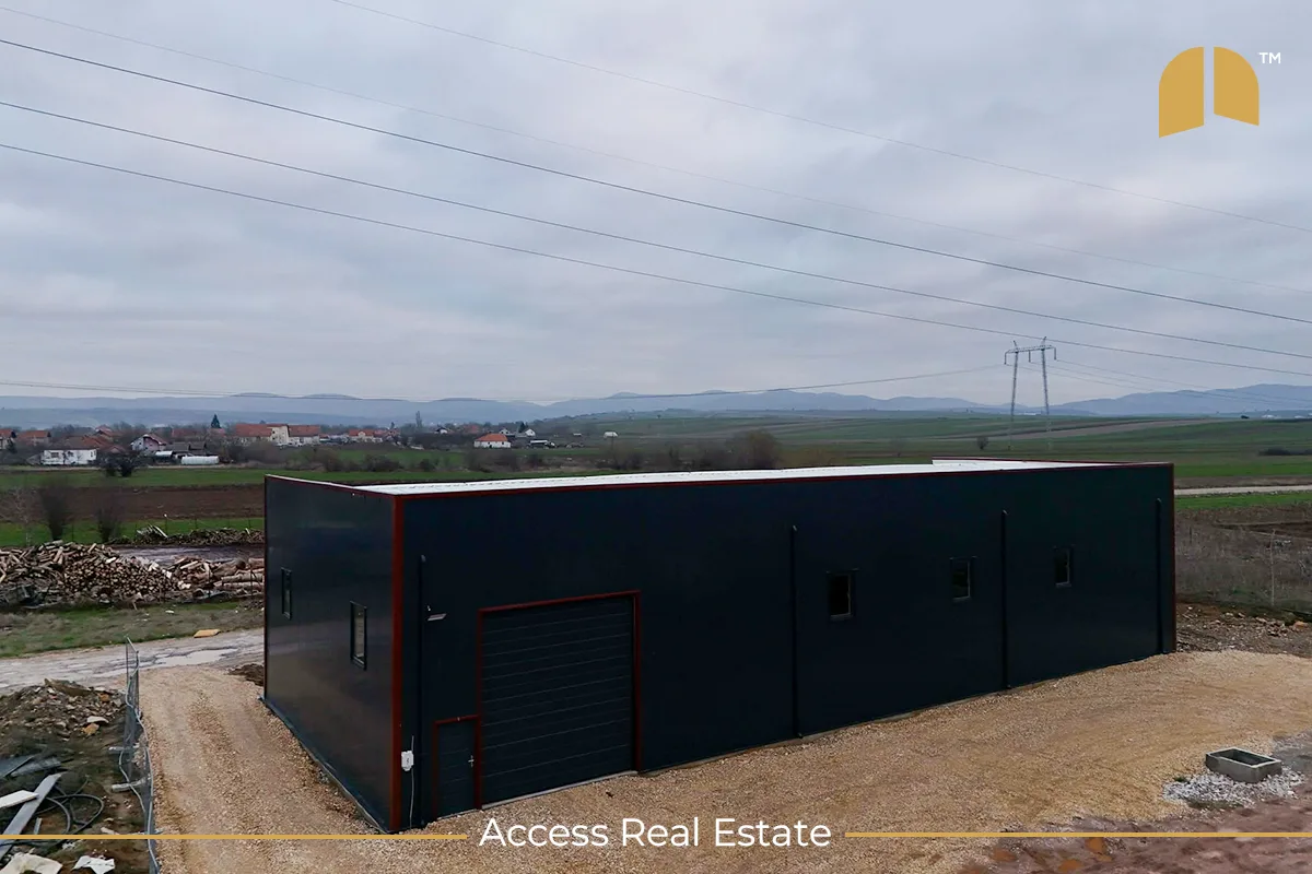 Depo me QIRA – 400m² – Konjuh