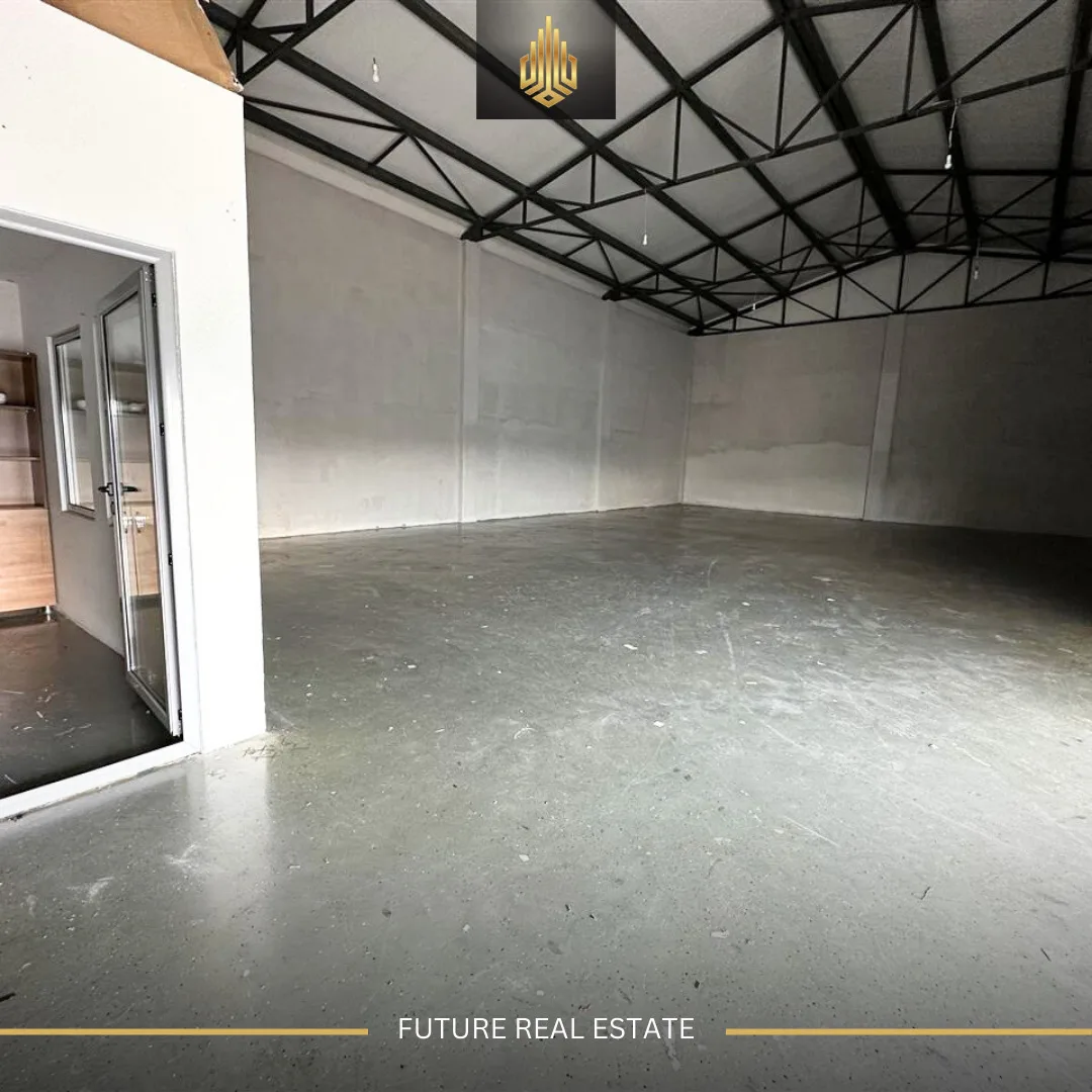Depo me QERA/240m²