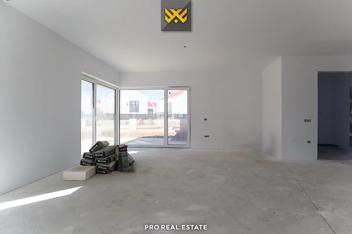 Shtëpi 259m² për #SHITJE në Çagllavicë