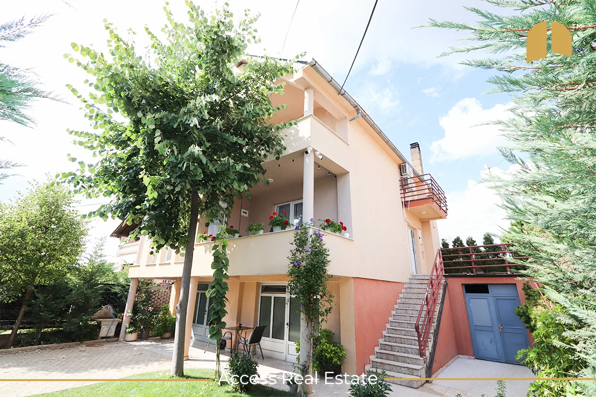 Shtëpi në SHITJE me FLETË POSEDUESE – 4 dhoma gjumi – Mati 1