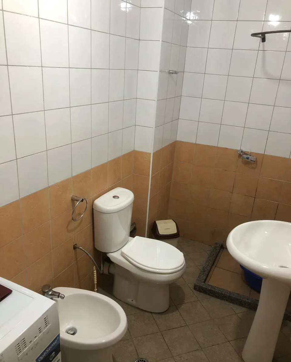 Apartament Me Qera 1+1 Ne Xhamllik (ID B2101124) Tirane