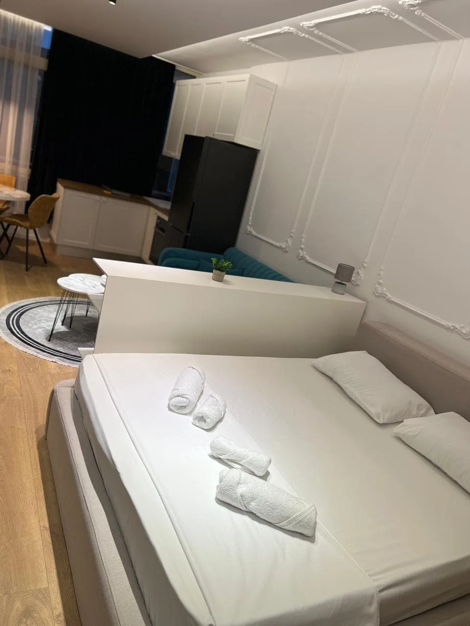 Garsoniere me qera tek Komuna e Parisit (ID BG137) Tirane