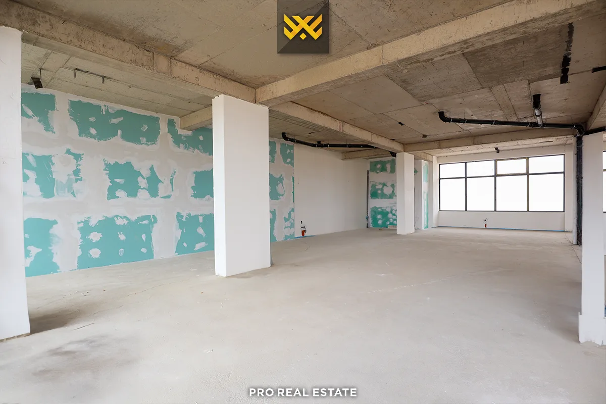Lokal 600m² me #QIRA në Dragodan