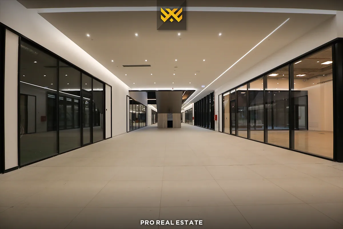 Lokal 100m² me #QIRA në Lakrishtë.