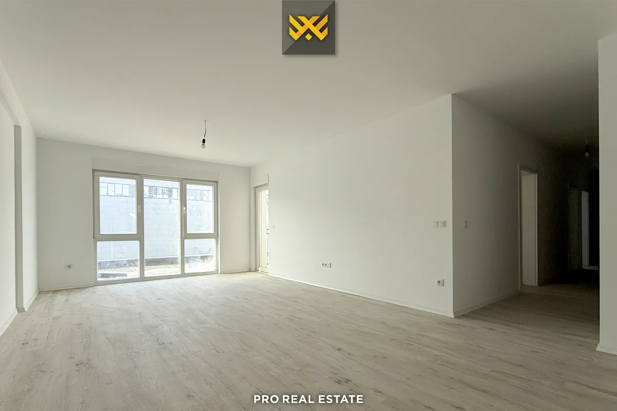 Banesë 118.8m² + 30m² për #SHITJE në Veternik